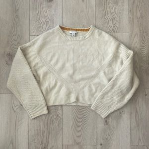 Fuzzy Topshop White Pullover Sweater Sz 8